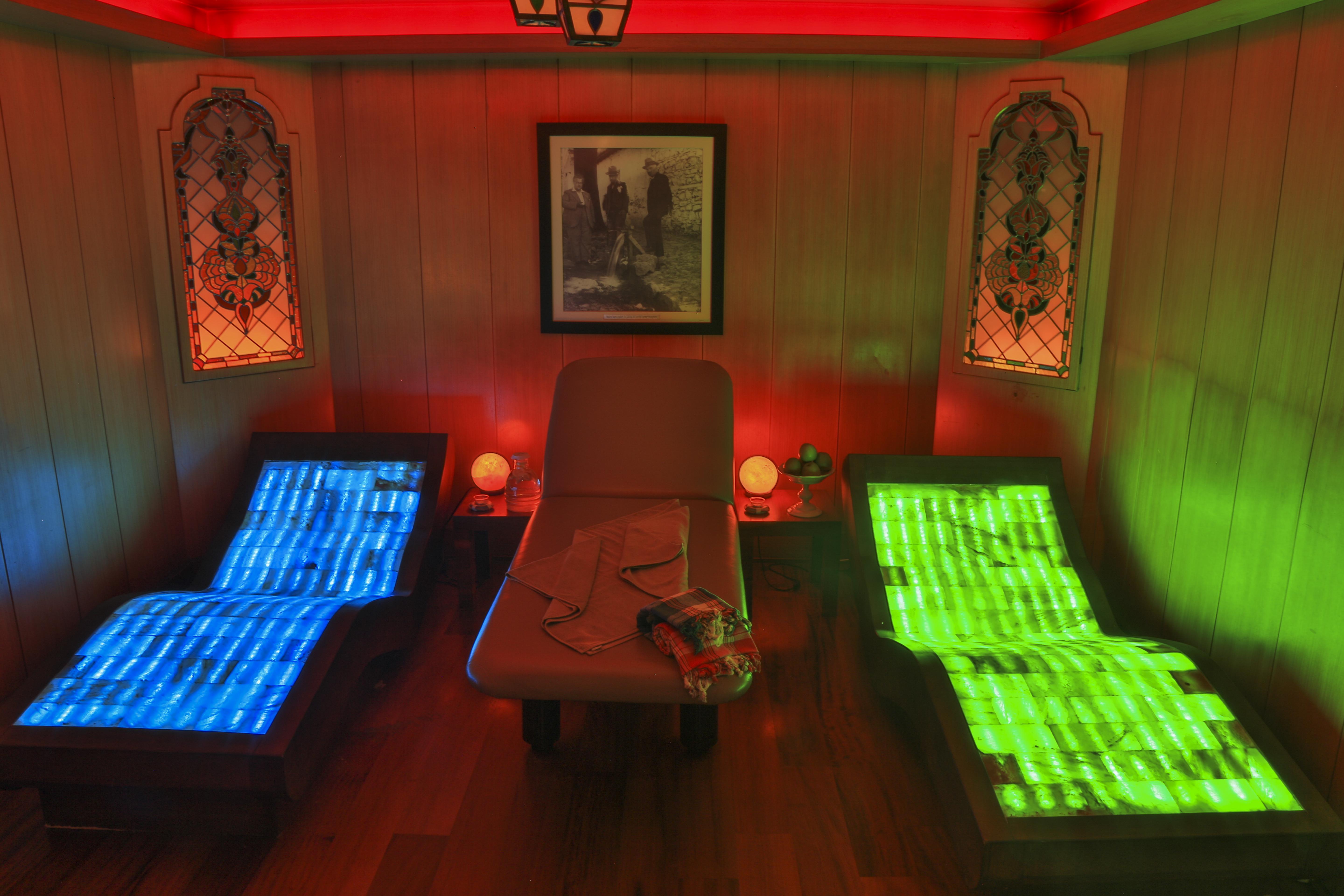 Hotel Celik Palas Convention Center & Thermal Spa Bursa Esterno foto A solarium
